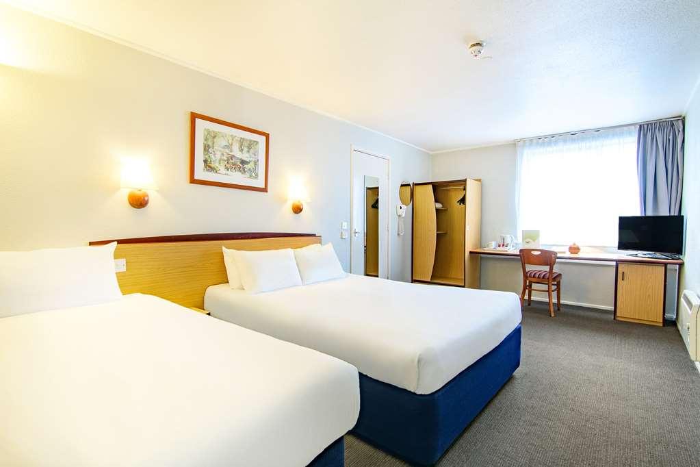 Campanile Manchester Room photo